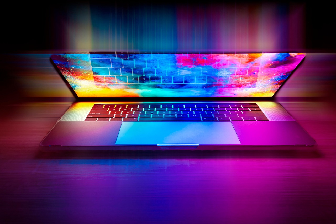 Como Escolher um Notebook Bom para Estudos e Games sem Vender um Rim