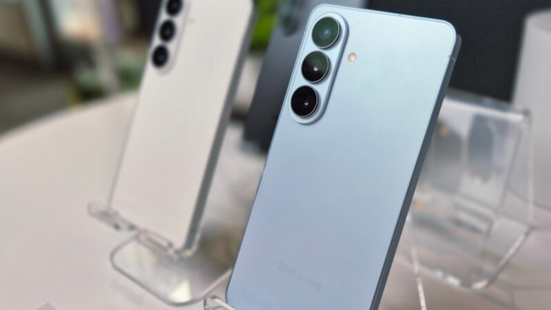 Galaxy S27 pode estrear com novo design; veja o que se sabe