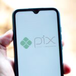 V&iacute;rus banc&aacute;rio ataca celulares e sequestra Pix em tempo real