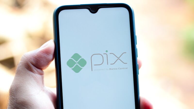 V&iacute;rus banc&aacute;rio ataca celulares e sequestra Pix em tempo real