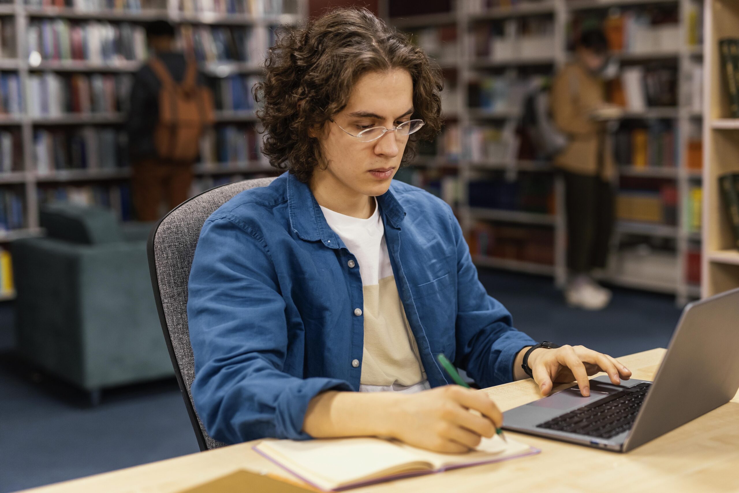 IAs para estudar: testamos e aprovamos as que realmente ajudam
