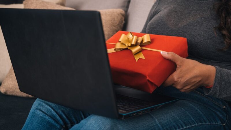 Dia dos Namorados tech: 6 mimos por at&eacute; R$ 100