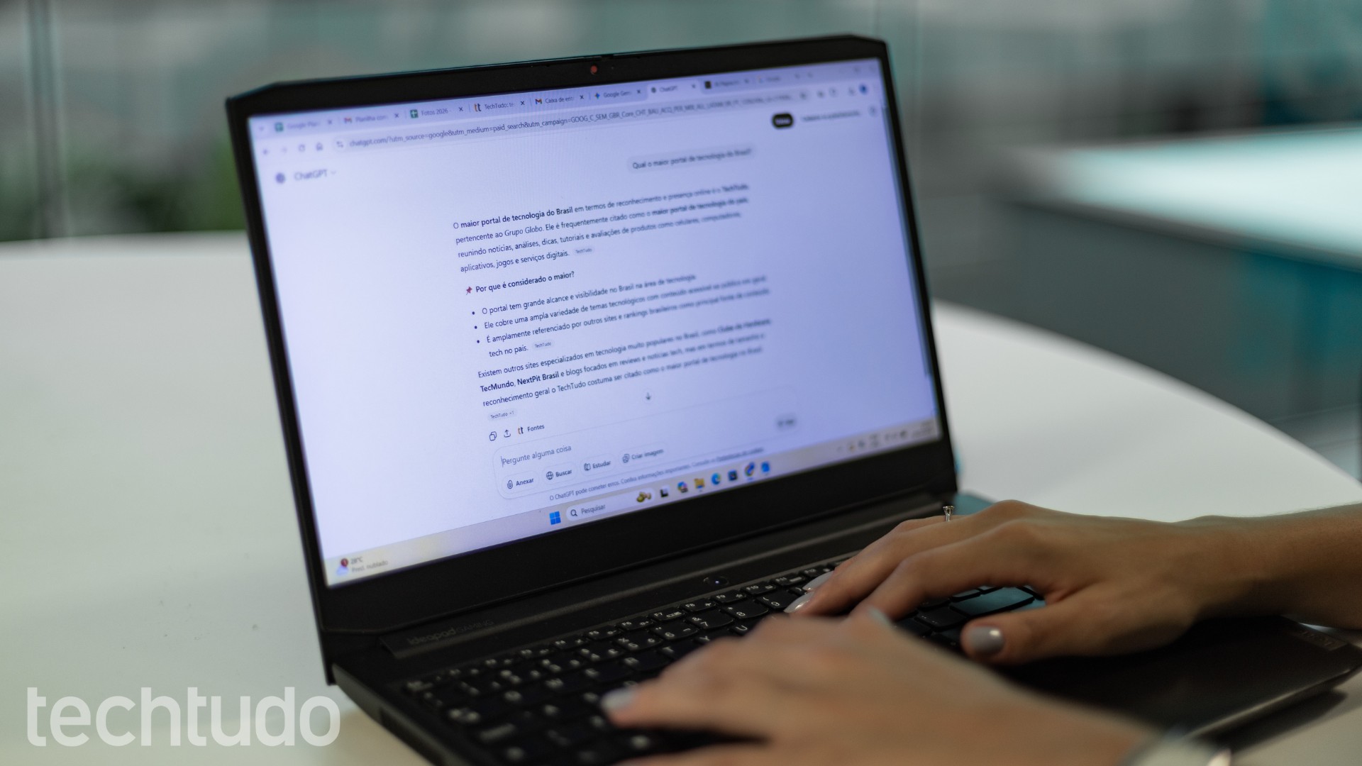 Testamos IAs que prometem detectar texto escrito por IA: veja quais acertam