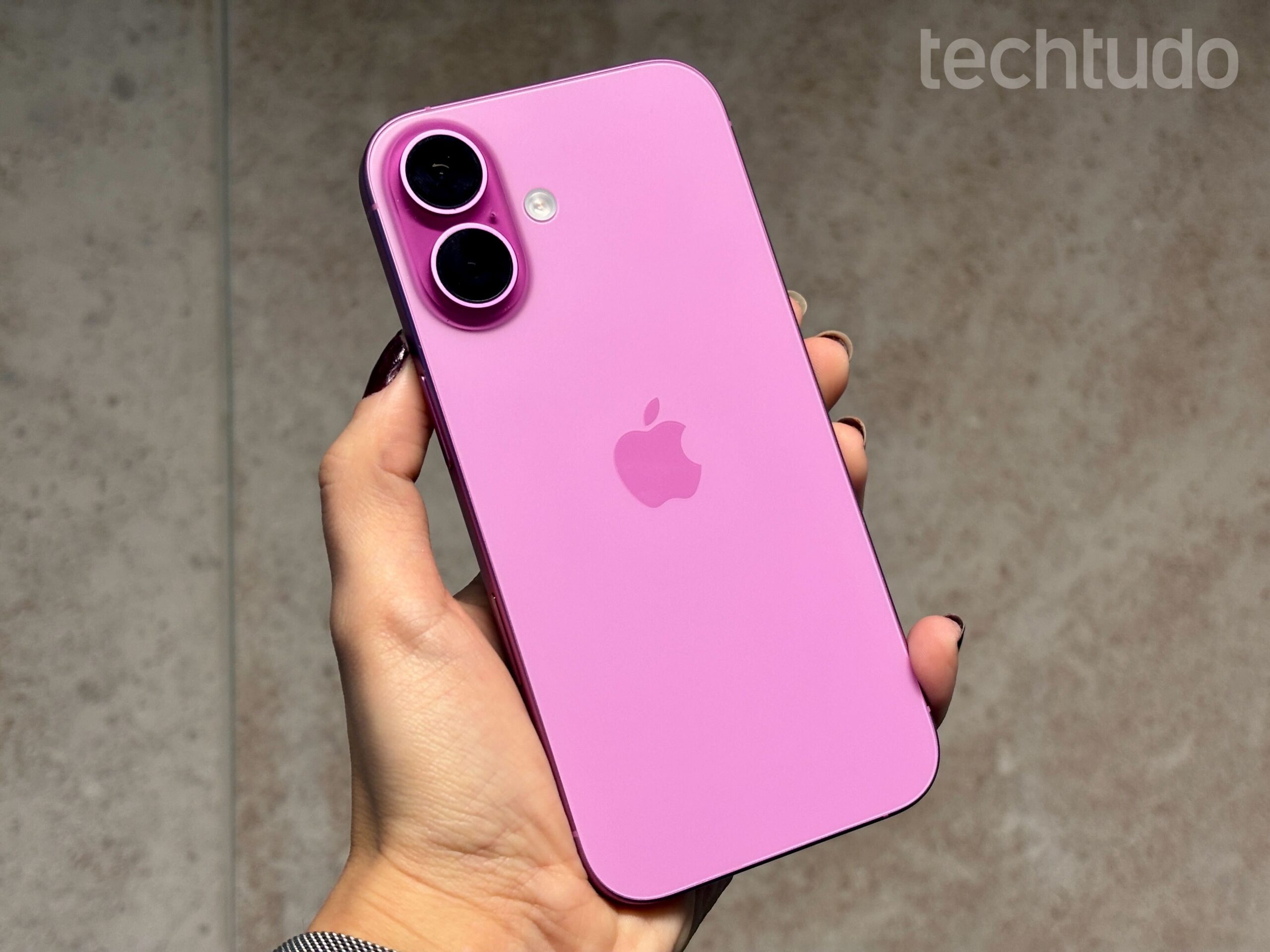 iPhone 16 ainda vale a pena em 2026? Veja vantagens e desvantagens