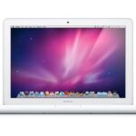 Apple parou de fazer MacBooks brancos por um motivo que pouca gente conhece