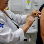 Campanha de Imuniza&ccedil;&atilde;o: como checar quais vacinas voc&ecirc; tem pelo celular