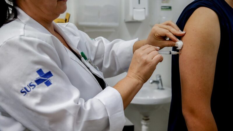 Campanha de Imuniza&ccedil;&atilde;o: como checar quais vacinas voc&ecirc; tem pelo celular