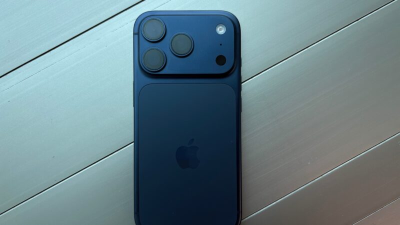 Receita Federal leiloa iPhone 17 Pro por R$ 3.200; saiba participar