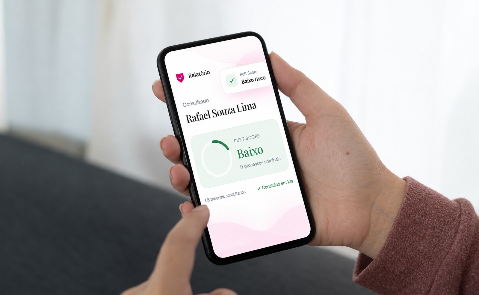 Vai sair com algu&eacute;m? App usa IA para consultar antecedentes e processos